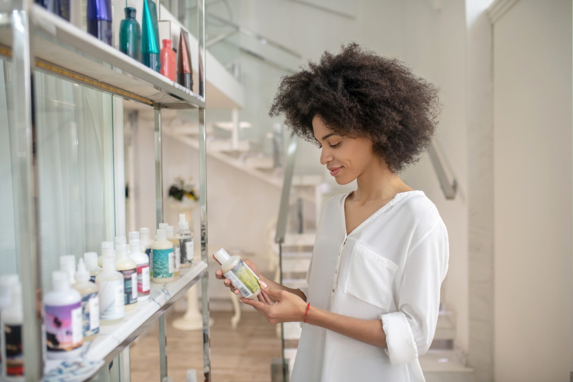 Your Ultimate Guide to Buying Healthy Shampoo: What to Look For